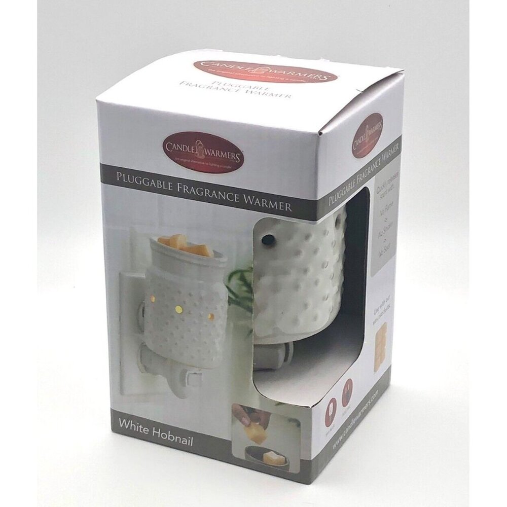 Candle Warmer plug-in Warmer Hobnail White & 1 Aroma Therapy Melt Packet